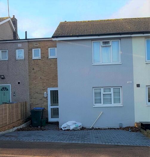 3 Bedroom Property To Rent In Aldykes, Hatfield, AL10