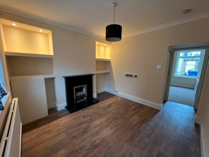 3 Bedroom End Of Terrace House To Rent In Tooley Street, Boston, PE21