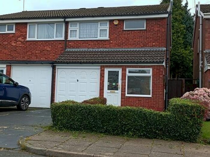 3 Bedroom Semi-Detached House To Rent In Watkins Gardens, Northfield, Birmingham, B31
