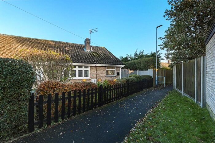 4 Bedroom Bungalow For Sale In Timothy Close, Norwich, Norfolk, NR1