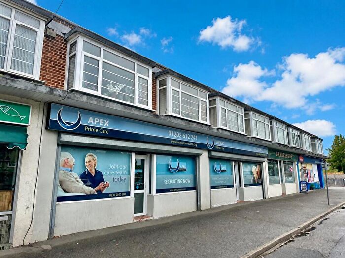 1 Bedroom Flat To Rent In Fff A Fairmile Parade, Fairmile Road, Christchurch, BH23