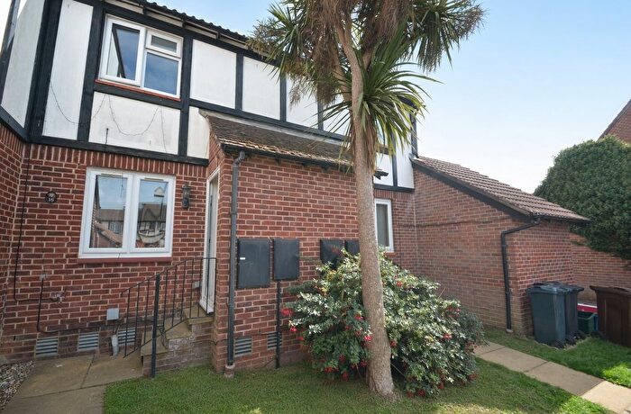 2 Bedroom Terraced House To Rent In Kendal Close, Feltham, TW14