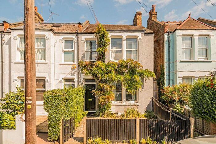 3 Bedroom End Terrace House For Sale In Effra Road, Wimbledon, SW19