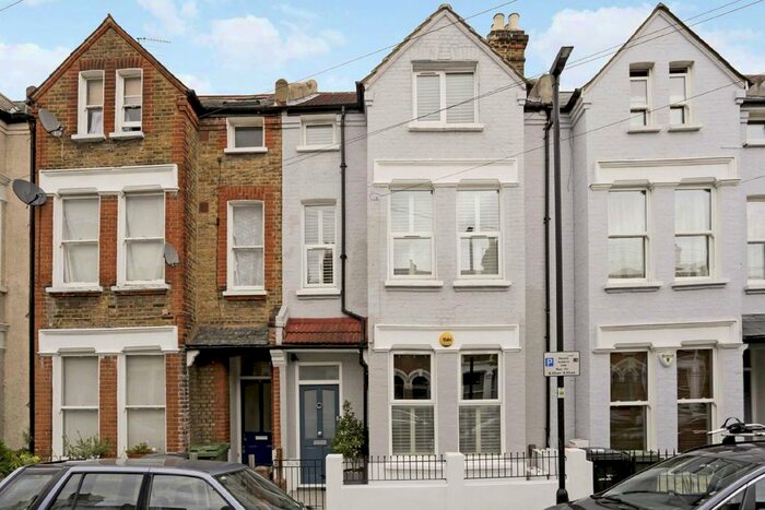 5 Bedroom Property To Rent In Kenwyn Road, London, SW4