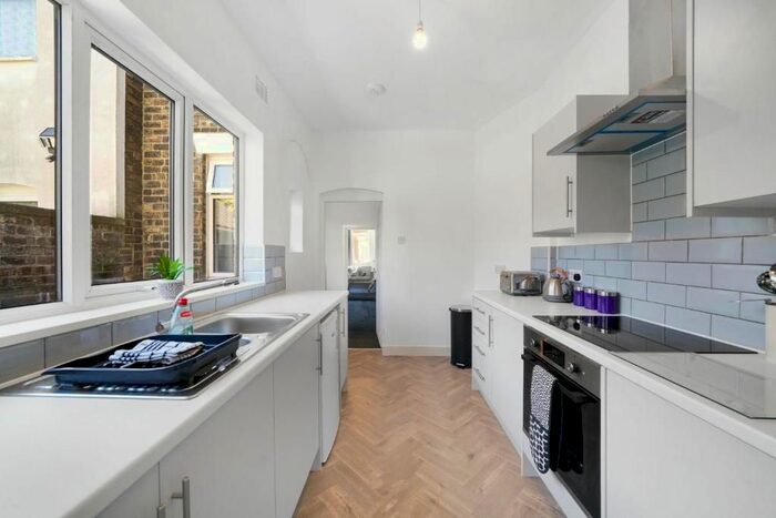 3 Bedroom Terraced House To Rent In Upper Hillchurch Street, Northwood, Stoke-On-Trent, ST1