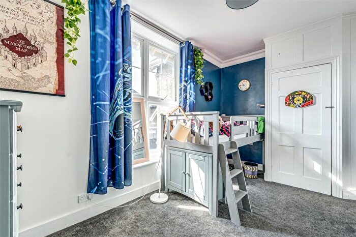 4 Bedroom Detached House For Sale In Cissbury Road, Worthing, West Sussex, BN14