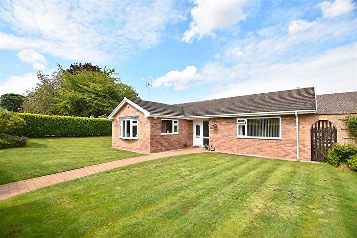 3 Bedroom Detached Bungalow For Sale In Ffordd Glyn, Coed-Y-Glyn, Wrexham, LL13