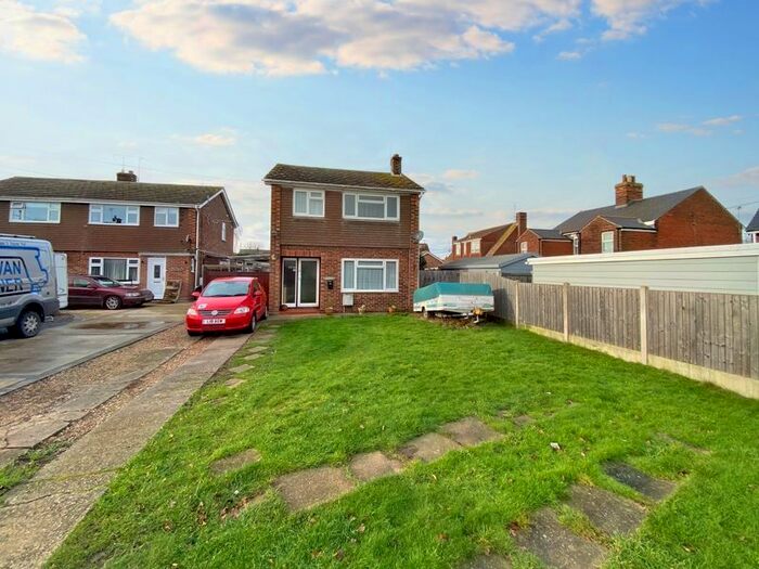 3 Bedroom Property For Sale In St. Marys Road, Great Bentley, CO7