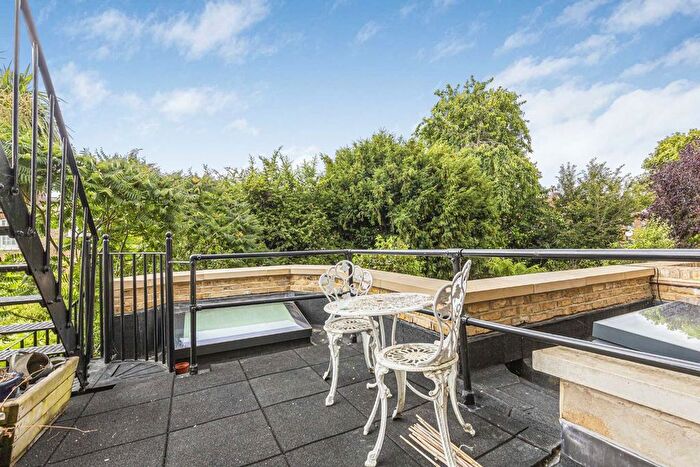 2 Bedroom Flat To Rent In Esmond Road, Chiswick, W4