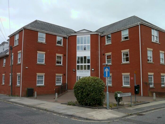 2 Bedroom Flat To Rent In Christchurch Street, Ipswich, Suffolk, IP4