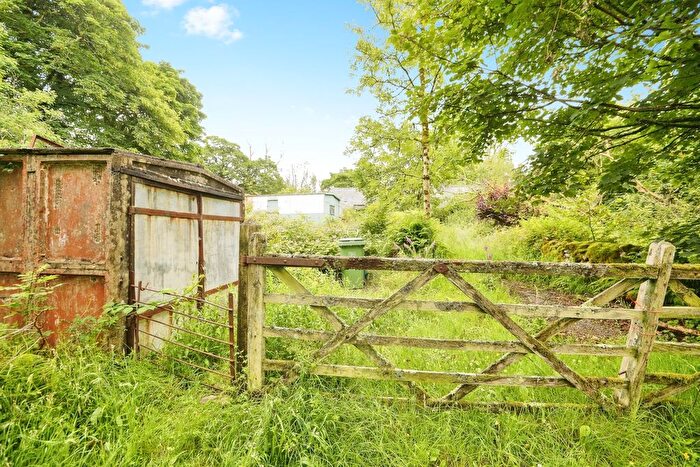 Property For Sale In Garndolbenmaen, Gwynedd, LL51