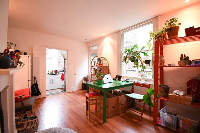 2 Bedroom Maisonette To Rent In Albert Road, London, E10