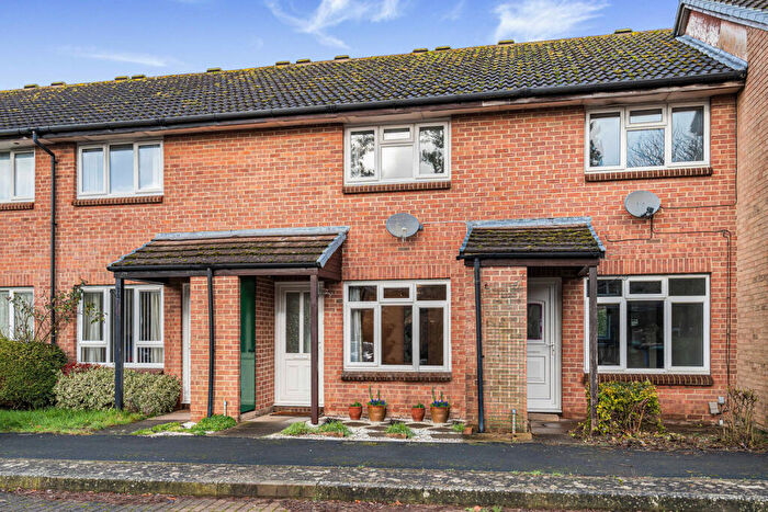 2 Bedroom Terraced House For Sale In Wilsdon Way, Kidlington, OX5