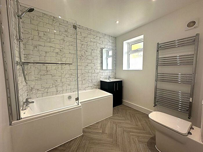 2 Bedroom Terraced House To Rent In Whitstable Road, Canterbury, CT2