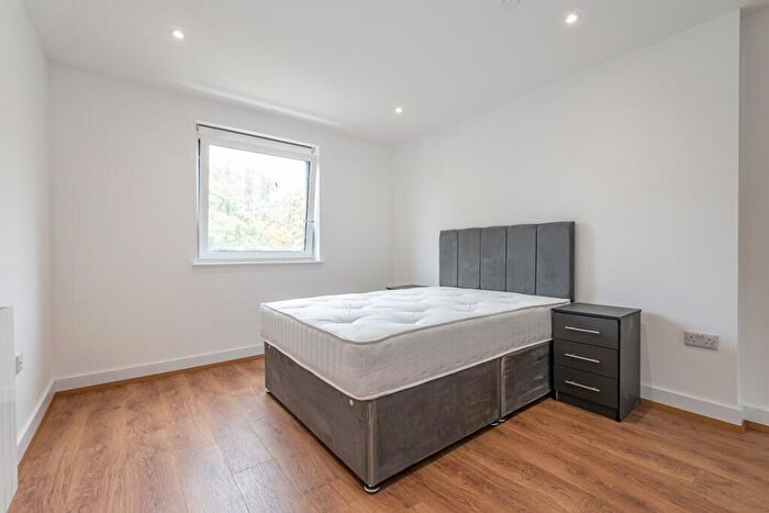 1 Bedroom Apartment To Rent In Well Farm Road Whyteleafe, CR3