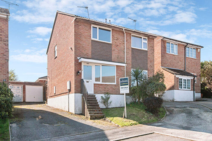 2 Bedroom Semi Detached House For Sale In Highview Gardens, Poole, BH12