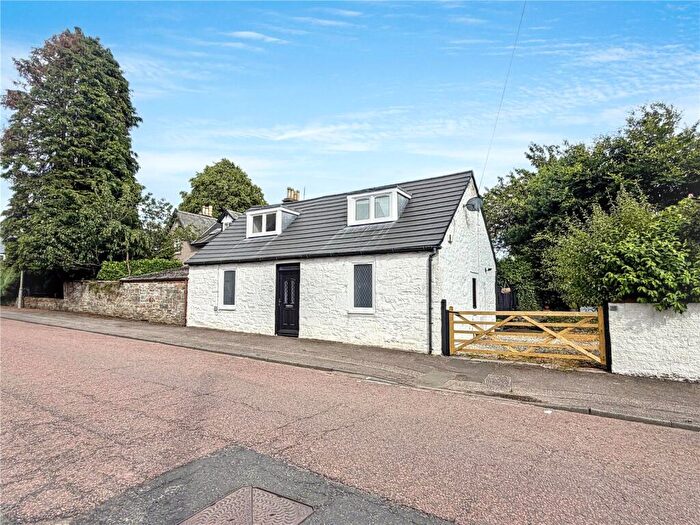 3 Bedroom Detached House For Sale In Queen Street, Castle Douglas, Dumfries And Galloway, DG7