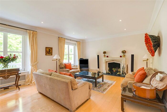 4 Bedroom Flat For Sale In Queens Gardens, London, W2