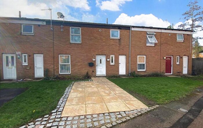 3 Bedroom Terraced House For Sale In Oat Hill Drive, Ecton Brook, Northampton, NN3