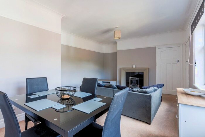 2 Bedroom Flat To Rent In Craghall Dene, Gosforth, Gosforth, Tyne And Wear, NE3