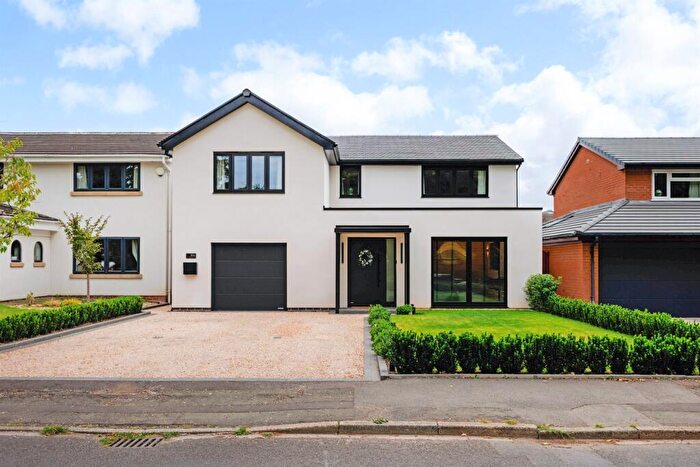 4 Bedroom Detached House For Sale In Towers Road, Poynton, SK12