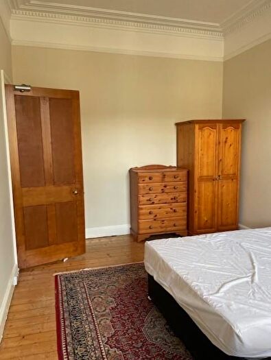 4 Bedroom Flat To Rent In , Spottiswoode Street, Edinburgh, EH9