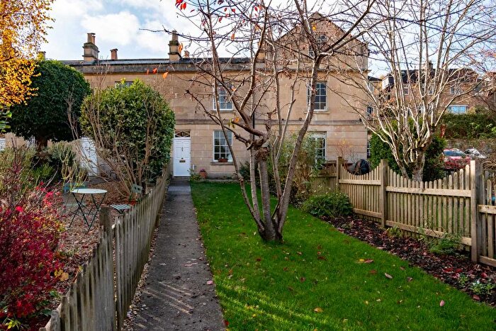 2 Bedroom Property To Rent In Worcester Place, Bath, BA1