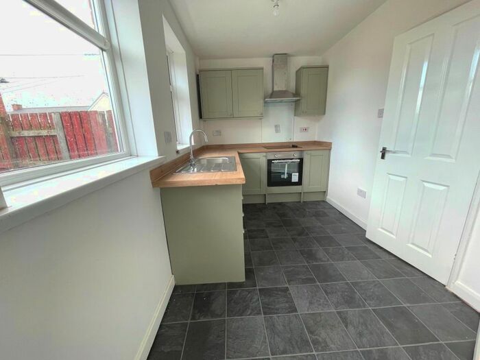 3 Bedroom Semi-Detached House To Rent In The Avenue, Chester Le Street, DH2