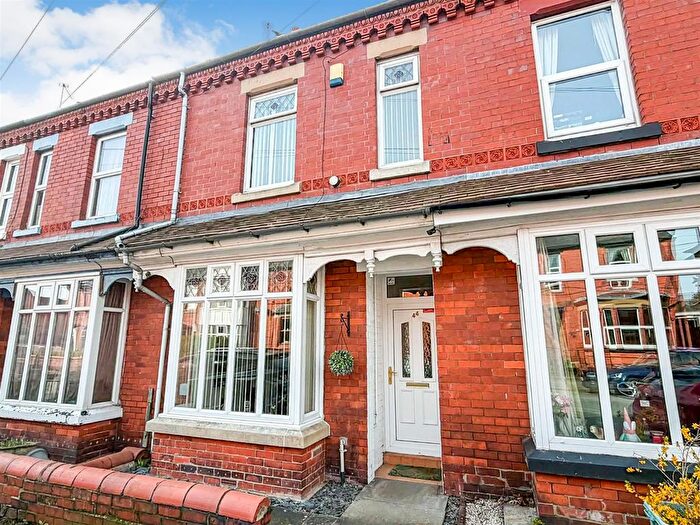 3 Bedroom Terraced House For Sale In Liverpool Road, Oswestry, SY11