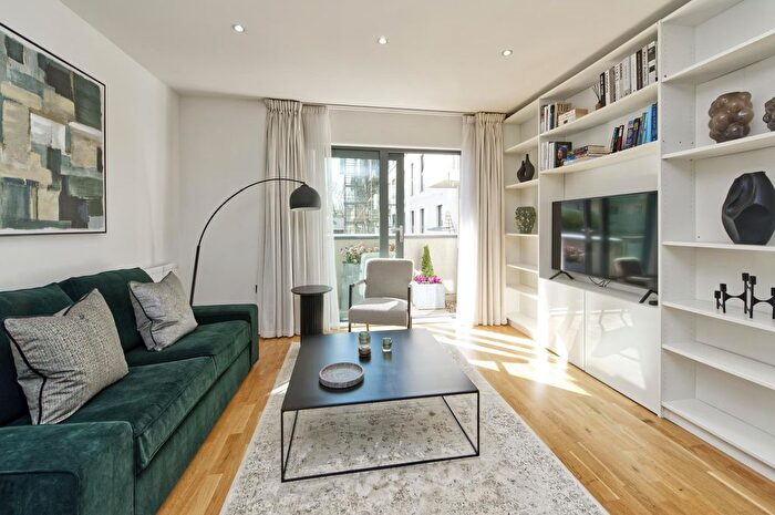 2 Bedroom Flat To Rent In Lock House, Oval Road, London, NW1