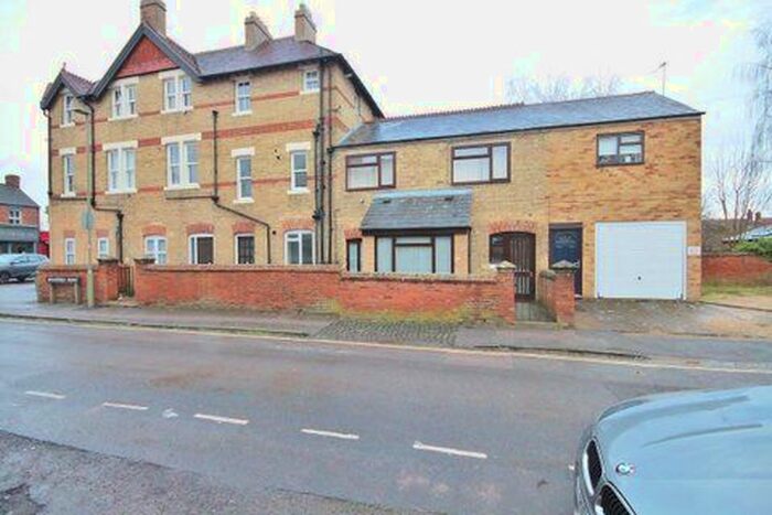 2 Bedroom Flat To Rent In South Parade, Oxford, OX2