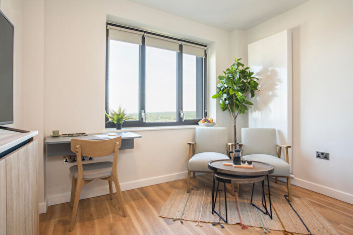 Studio To Rent In Enclave: Croydon, College Road, East Croydon, London, CR0