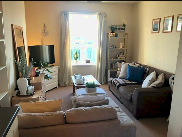 2 Bedroom Apartment To Rent In Thorpe Road, Melton, LE13