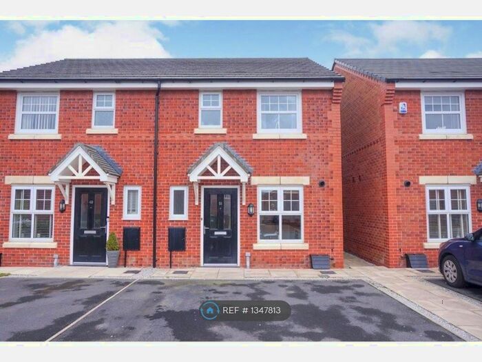 3 Bedroom Semi-Detached House To Rent In Cotton Meadows, Bolton, BL1