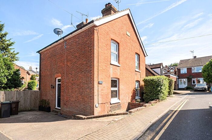 2 Bedroom Semi Detached House For Sale In Woodside Road, Tonbridge, TN9