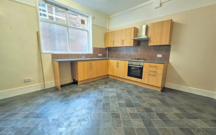 1 Bedroom Flat For Sale In Chequergate, Louth, LN11