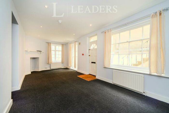 2 Bedroom Apartment To Rent In Sillwood Mansions, BN1