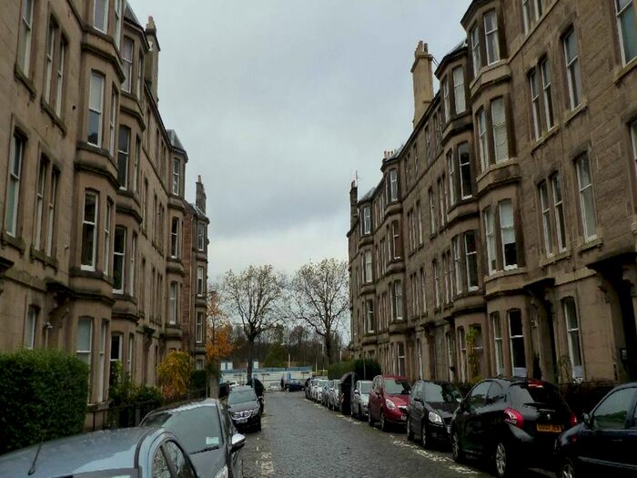 2 Bedroom Flat To Rent In Comely Bank Place, Stockbridge, Edinburgh, EH4