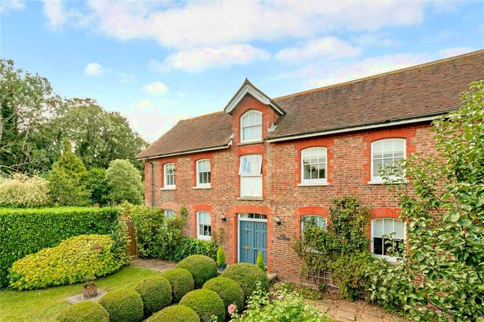 4 Bedroom House For Sale In Hundred Acre Lane, Wivelsfield Green, Haywards Heath, East Sussex, RH17