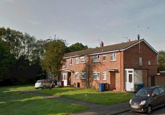 2 Bedroom Flat To Rent In Oak Lane, Burntwood WS7