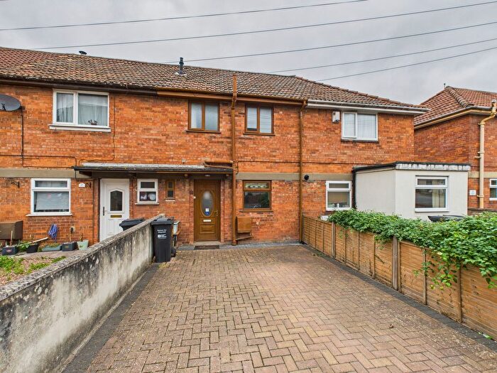 2 Bedroom Terraced House For Sale In Marina Row, Bridgwater, TA6