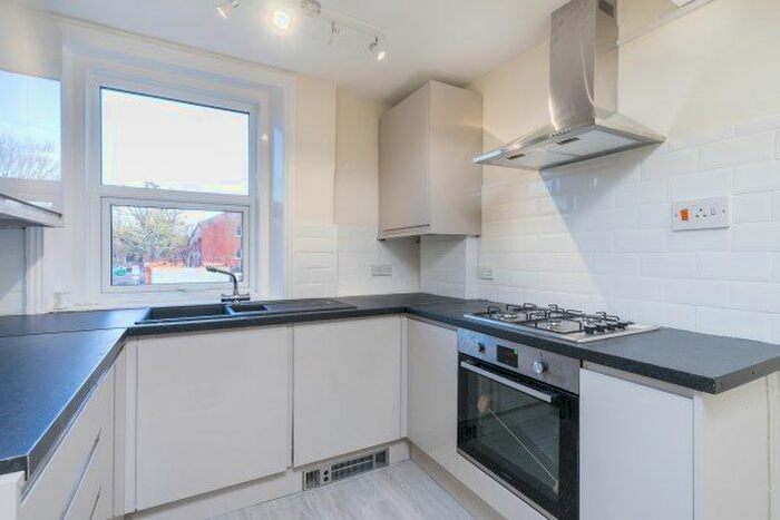 1 Bedroom Flat To Rent In Chiswick High Road, London, W4