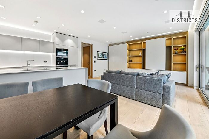2 Bedroom Flat For Sale In One Tower Bridge, London, SE1