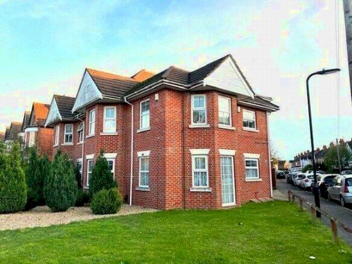 1 Bedroom Apartment To Rent In Howard Road, Southampton, Hampshire, SO15