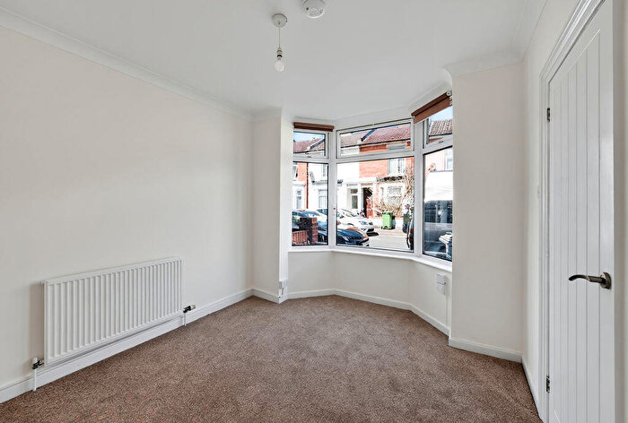 2 Bedroom Terraced House To Rent In Frogmore Road, Southsea, PO4
