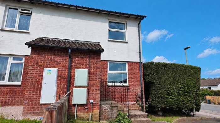 2 Bedroom End Of Terrace House For Sale In Luxton Road, Ogwell, TQ12