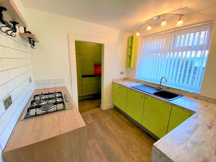 2 Bedroom Apartment To Rent In Heyland Road, Manchester, M23