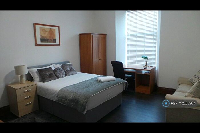 Studio To Rent In Paisley Road West, Glasgow, G51