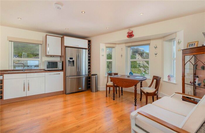 4 Bedroom Apartment For Sale In Metropole, Esplanade, Ventnor, PO38