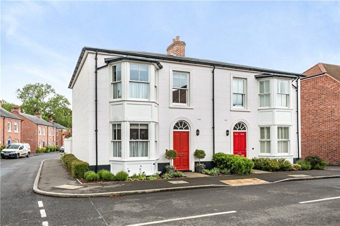 3 Bedroom Semi-Detached House For Sale In North Road, Romsey, Hampshire, SO51